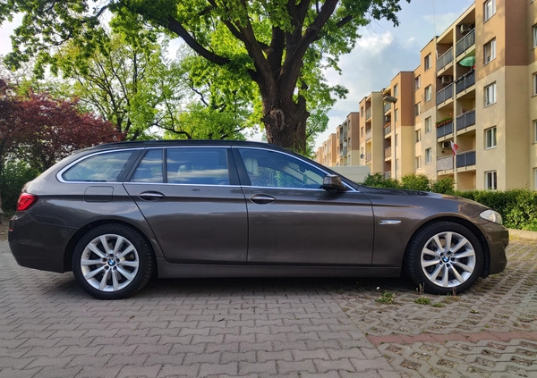 BMW Seria 5 cena 59900 przebieg: 216000, rok produkcji 2012 z Warszawa małe 497